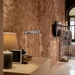 Faedra Hotel *